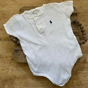 Vintage Ralph‎ Lauren infant 6-12 M White/Pale Blue Pinstripe Onesie